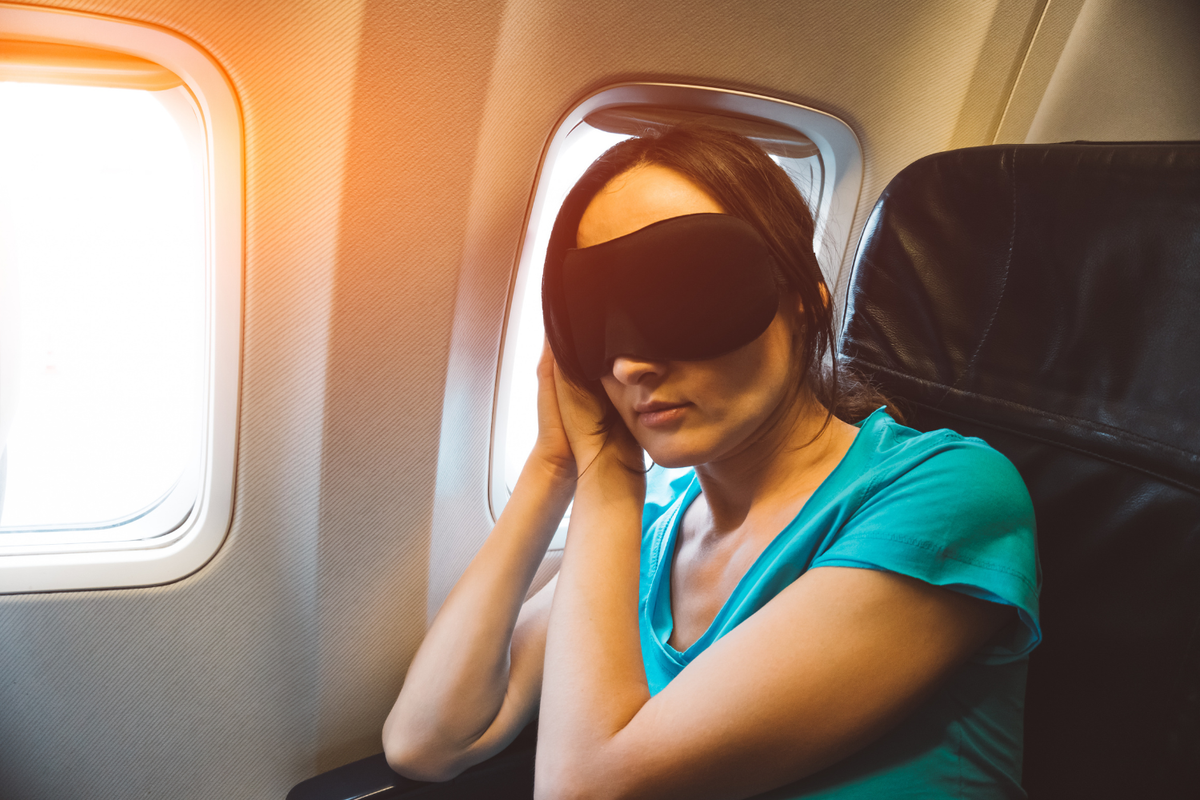 Melatonin for Jet Lag: Is It Safe and Effective? – Mécène Market